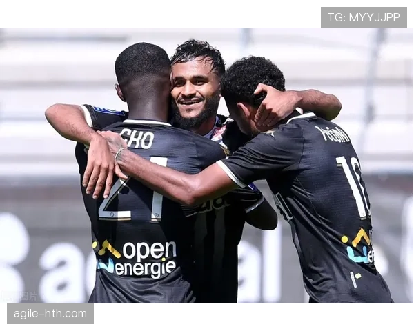 Rodri持续进化,从青涩新星蜕变为世界级中场巨星 Rodri持续进化,从青涩新星蜕变为世界级中场巨星