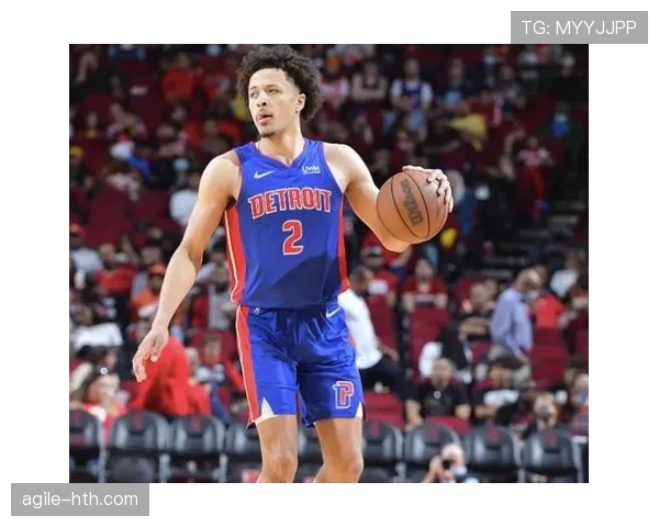 贝林厄姆16岁职业赛场早期成名与天赋兑现解析