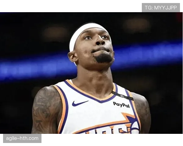 布拉德利·比尔突破创造多次空位三分机会显著提升球队得分效率