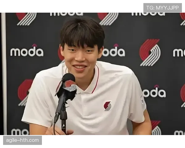 杨瀚森喝蛋白粉像喝水，冰箱里塞满牛排，这日子普通人过一天都得破产